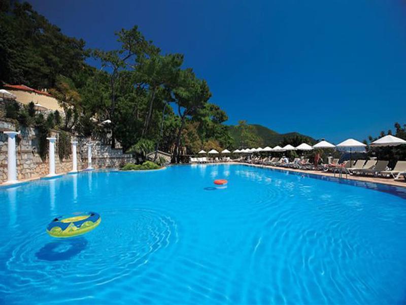 מרמריס Monte Beach Resort מראה חיצוני תמונה