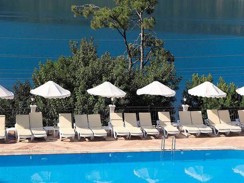 מרמריס Monte Beach Resort מראה חיצוני תמונה